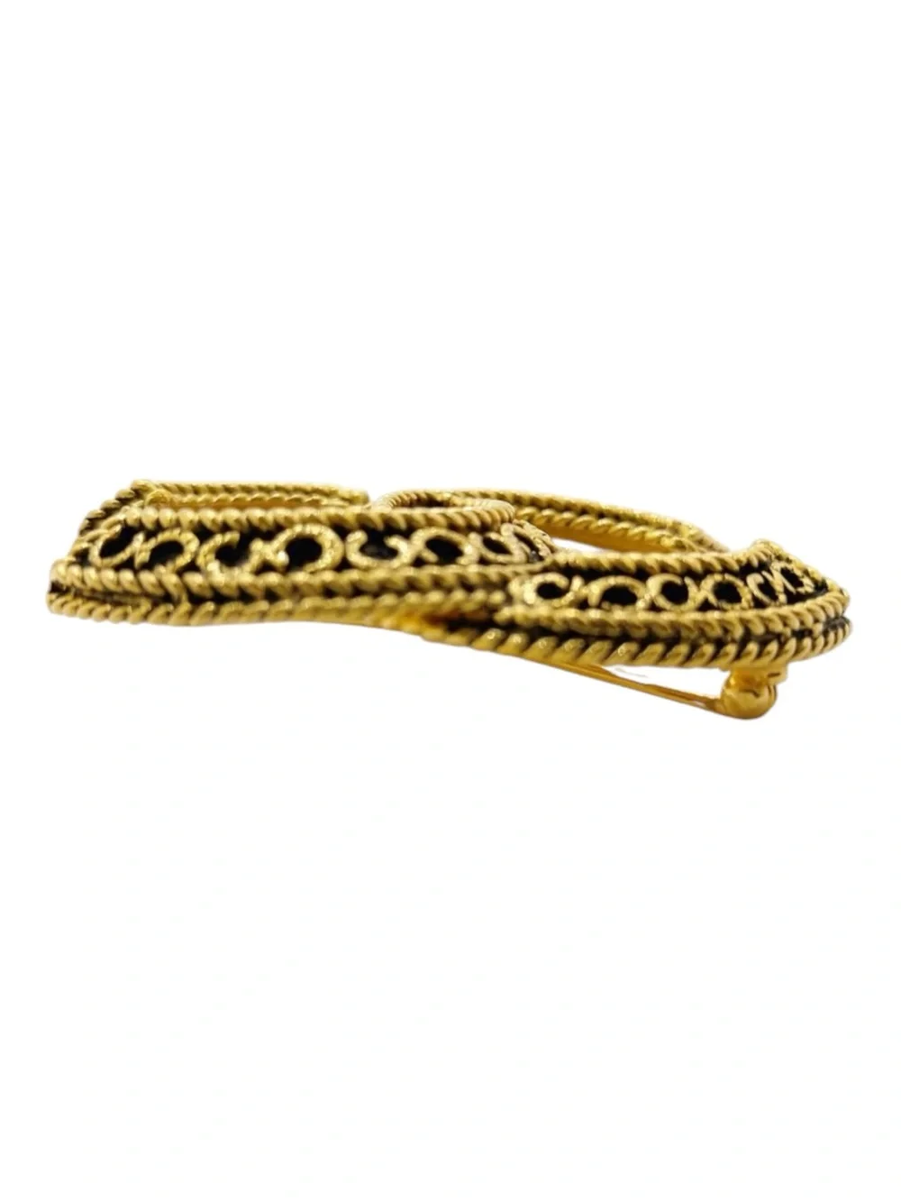 Authentic Vintage CHANEL CC Openwork Filigree Rope Gold Plated Brooch Pin 1108